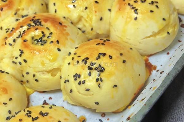 淡奶油小餐包的做法图解10