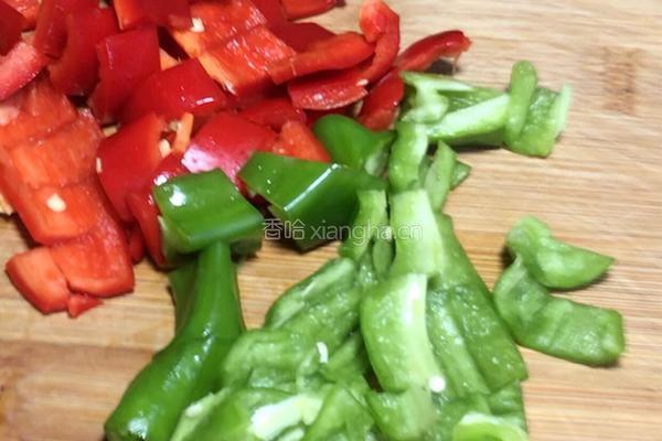 豌豆米炒肉的做法图解3