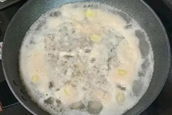 莲藕花生鸡汤的做法图解5