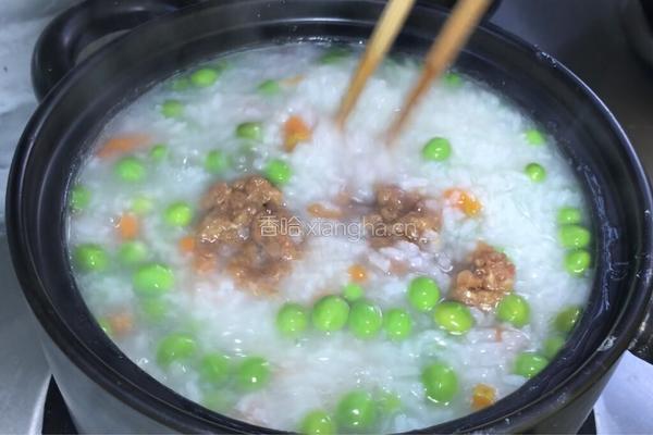 豌豆肉末粥的做法图解6