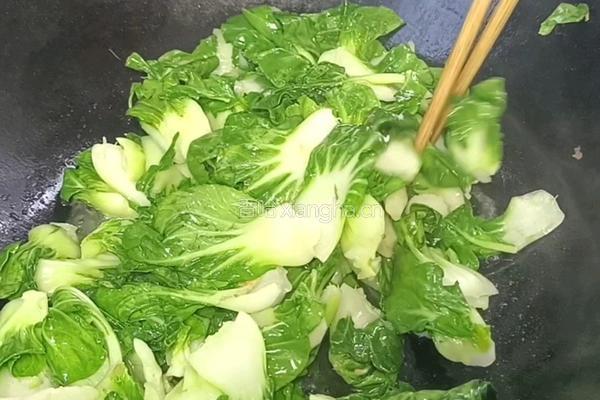 蒜爆小白菜的做法图解6