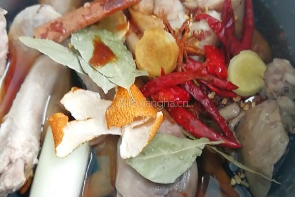 麻辣鸭货的做法图解5