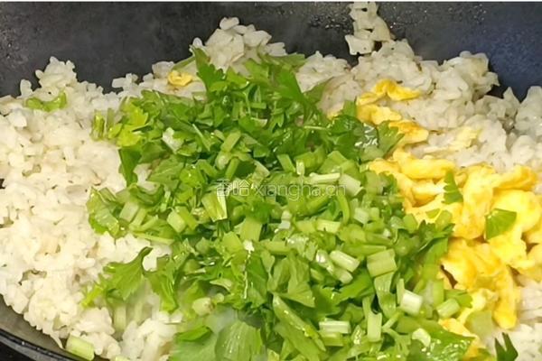 莲藕芹菜蛋炒饭的做法图解9