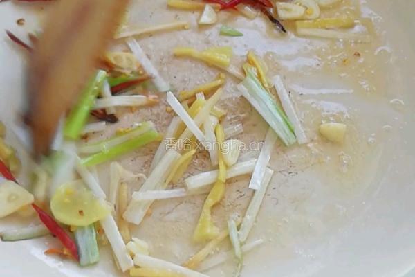 锅塌黄花鱼的做法图解9