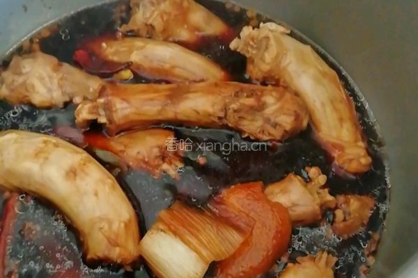 麻辣鸭脖的做法图解7