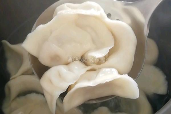 油泼饺子的做法图解2