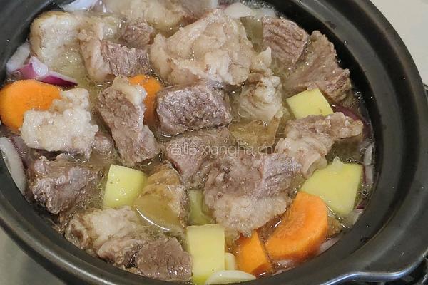 咖喱牛肉炖土豆的做法图解8