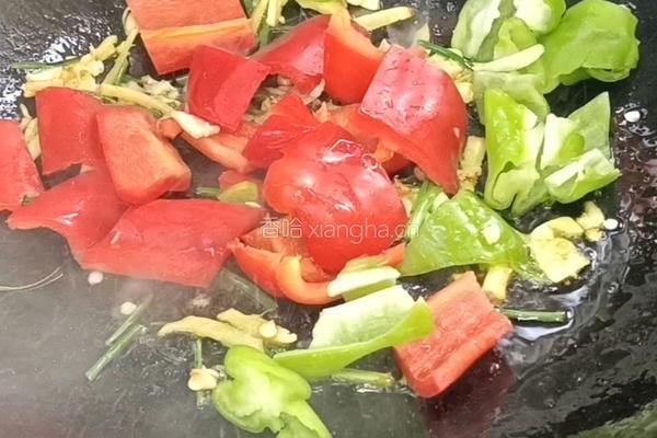 平菇炒肉的做法图解7