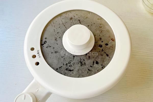 红糖姜枣奶茶的做法图解8