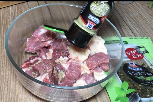牛肉焖芋头的做法图解4