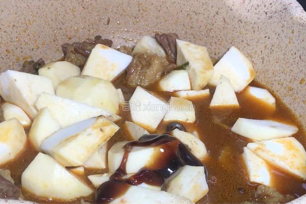 牛肉焖芋头的做法图解10