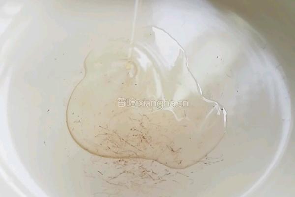 焦香土豆块的做法图解1