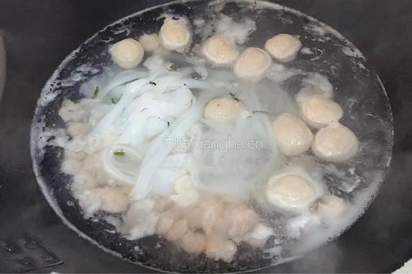 虾仁紫菜河粉的做法图解4