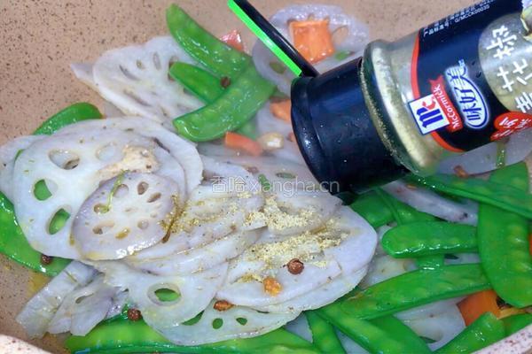 椒麻荷兰豆炒藕片的做法图解9