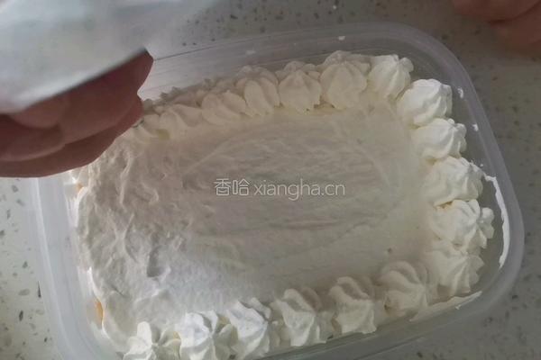 草莓盒子蛋糕的做法图解17