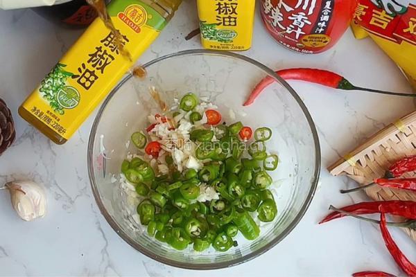 凉拌金针菇的做法图解4