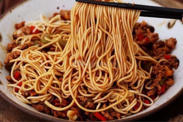 香菇肉酱拌面的做法图解22