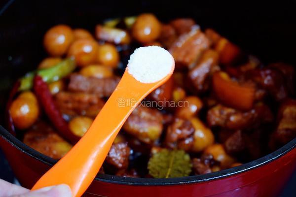 红烧肉炖鹌鹑蛋的做法图解13