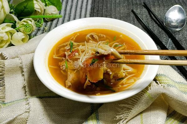 金针菇番茄肉片汤的做法图解12