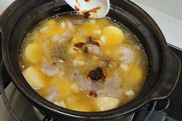 虾仁豆腐煲的做法图解9