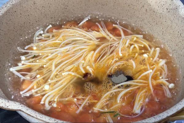 金针菇番茄鸡蛋汤的做法图解10