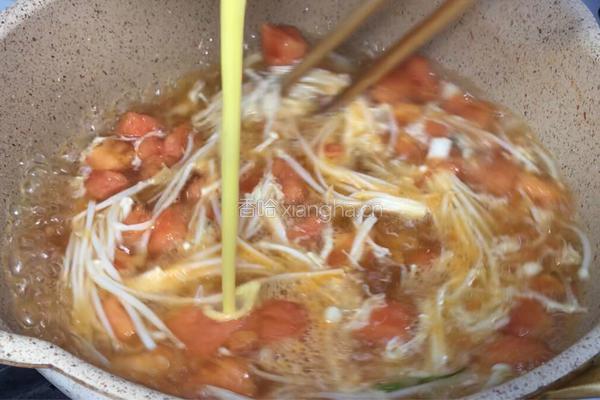 金针菇番茄鸡蛋汤的做法图解11