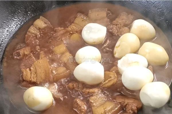 鹌鹑蛋焖肉的做法图解10