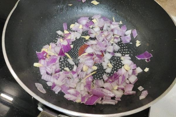 肉酱拌面的做法图解4