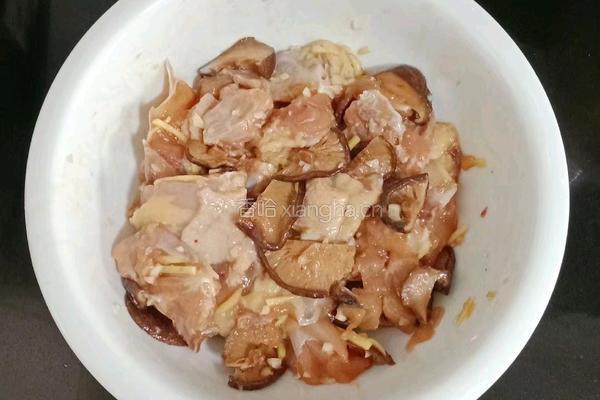 香菇蒸鸡的做法图解15