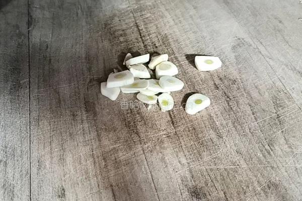 醋溜红菜苔的做法图解2
