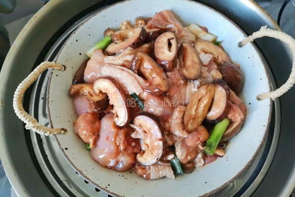香菇蒸滑鸡的做法图解7
