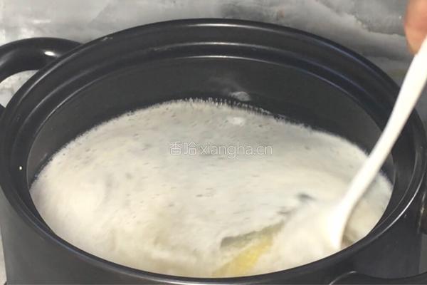 茼蒿肉末小米粥的做法图解4