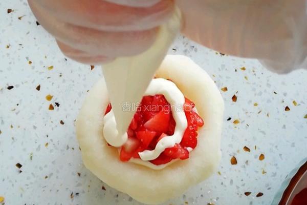 草莓大福 小雪人的做法图解3