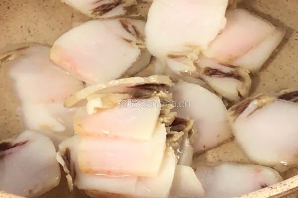 腊肉炒菜苔的做法图解3