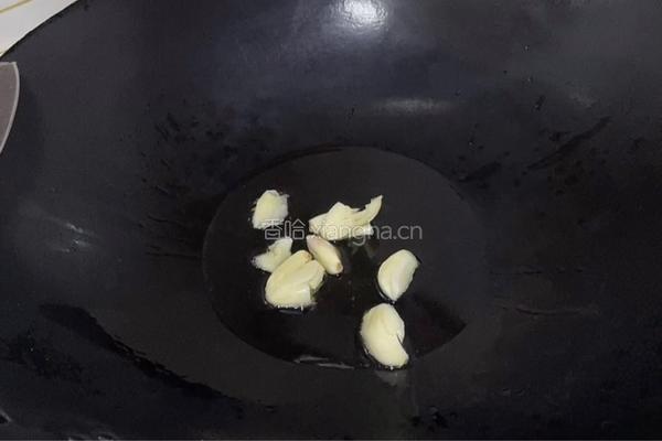 红烧土豆片的做法图解1