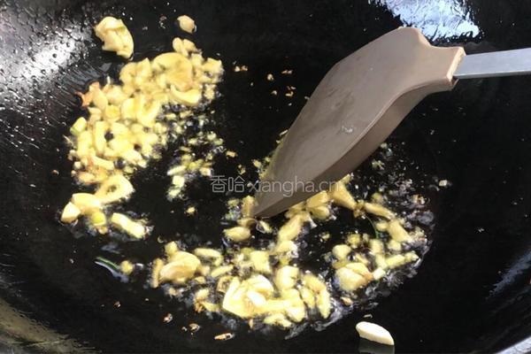 胡萝卜包菜炒鸡蛋的做法图解6
