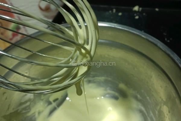 蛋黄溶豆的做法图解1
