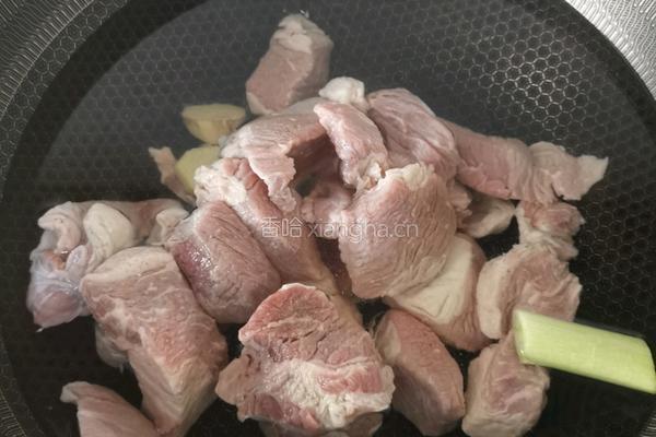 番茄炖牛腩的做法图解3