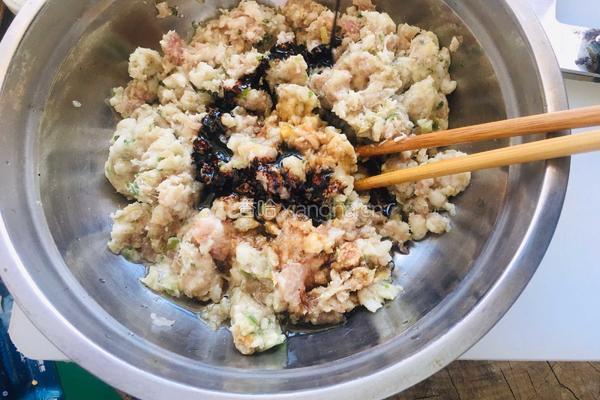 酸菜饺子的做法图解6