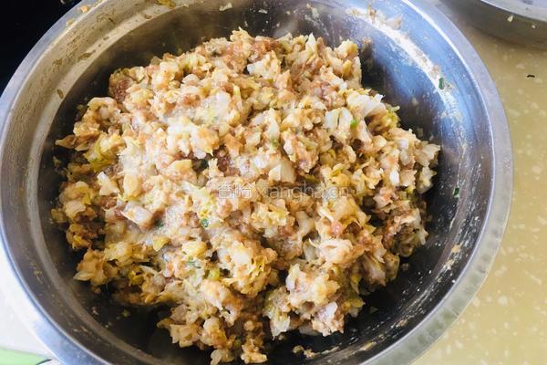 酸菜饺子的做法图解12