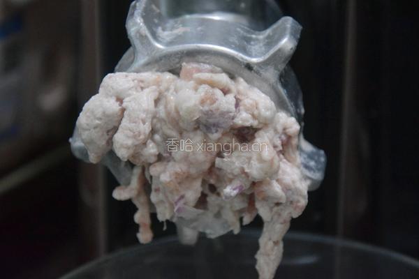 鲜肉水饺的做法图解2