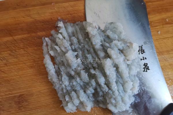 番茄金针菇虾滑汤的做法图解2