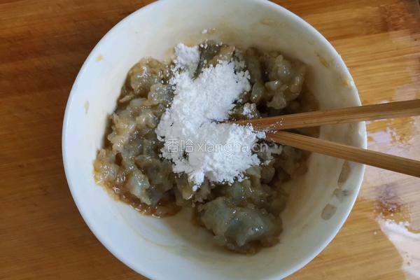 番茄金针菇虾滑汤的做法图解3