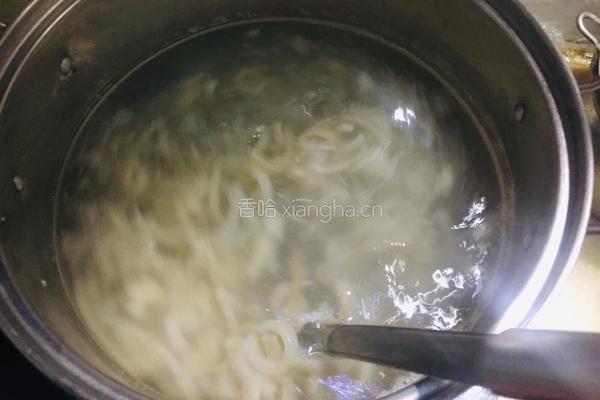 原汁肉皮冻的做法图解5