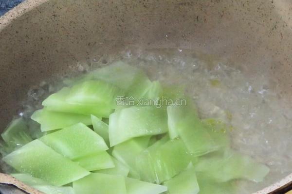 腊肉炒莴笋的做法图解5