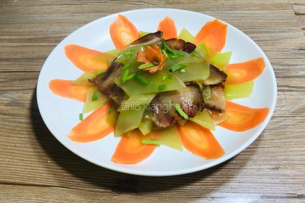 腊肉炒莴笋的做法图解12
