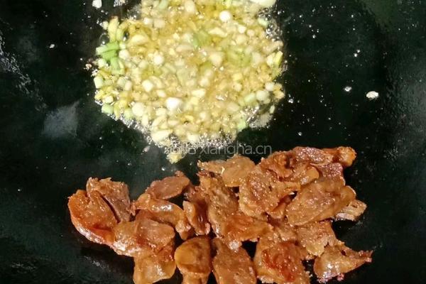 茭白炒腊肠的做法图解6