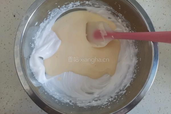 草莓抱抱卷的做法图解6