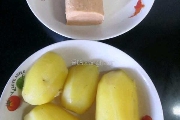 土豆泥卷的做法图解1