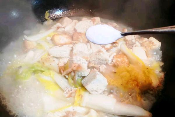 娃娃菜烧豆腐的做法图解5